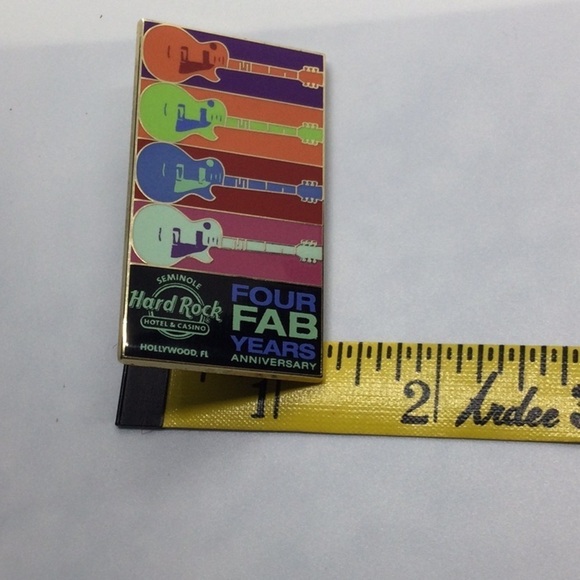 4 Seminole Hard Rock Hotel & Casino Pins ( Hollywood Florida ) #2 - Picture 12 of 12